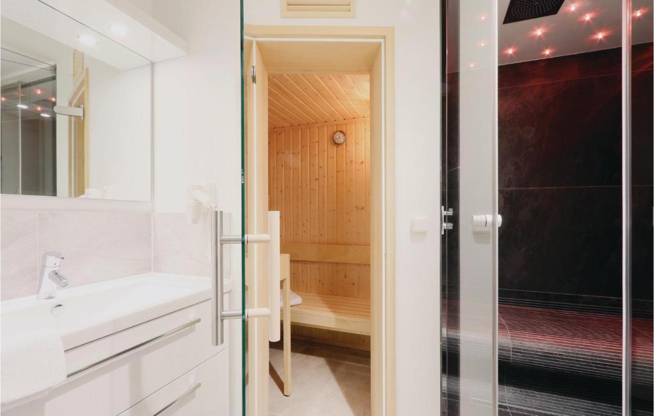 Lovely Apartment In Luebeck Travemuende With Sauna Exterior photo